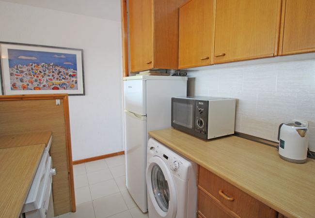 Apartamento en Empuriabrava - 0161-PORT GREC Apartamento con WIFI, vista al canal y al mar Apartamento en Empuriabrava - 0161-PORT GREC Apartamento con WIFI, vista al canal y al mar