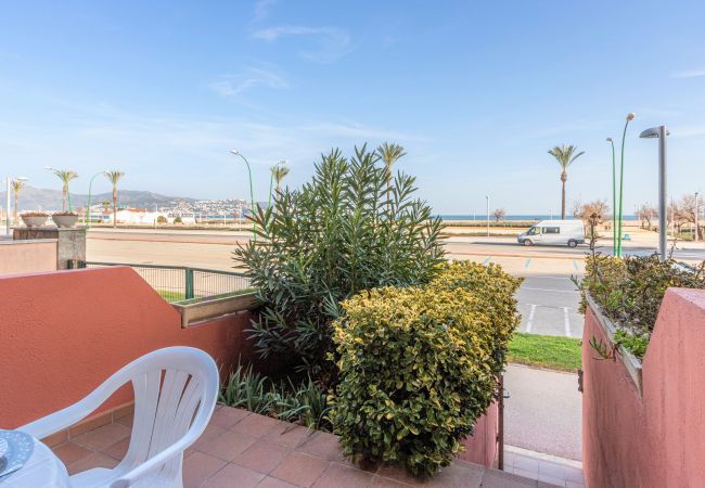 Apartamento en Empuriabrava - 0087-MIRABLAU Apartamento enfrente de la playa  Apartamento en Empuriabrava - 0087-MIRABLAU Apartamento enfrente de la playa