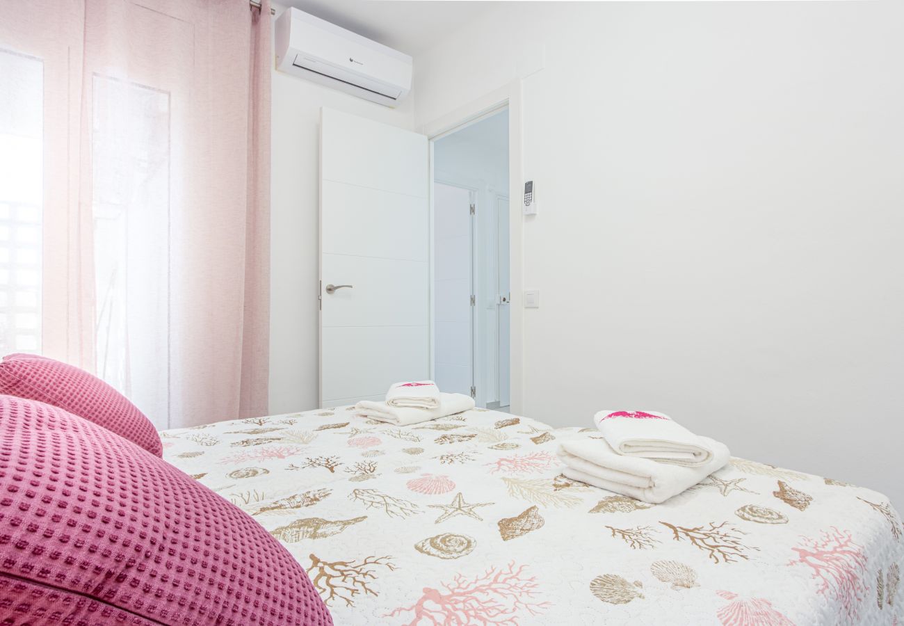 Apartamento en Empuriabrava - 0076-GRAN RESERVA Apartamento enfrente de la playa renovado