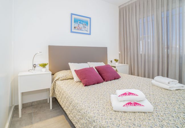 Apartamento en Empuriabrava - 0022-BAHIA Apartamento enfrente de la playa con wifi Apartamento en Empuriabrava - 0022-BAHIA Apartamento enfrente de la playa con wifi