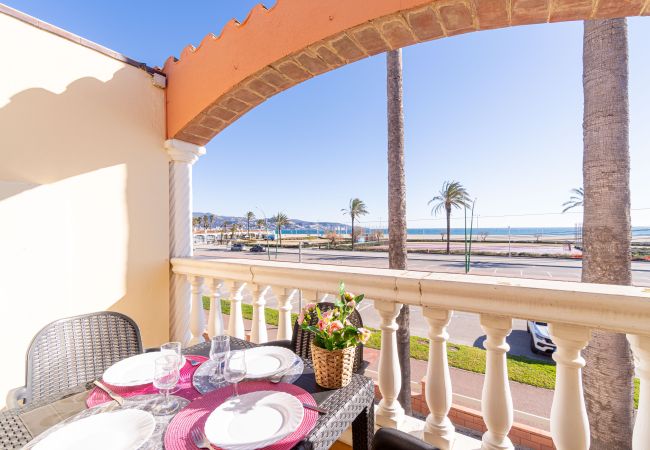 Apartamento en Empuriabrava - 0020-BAHIA Apartamento enfrente de la playa con wifi Apartamento en Empuriabrava - 0020-BAHIA Apartamento enfrente de la playa con wifi