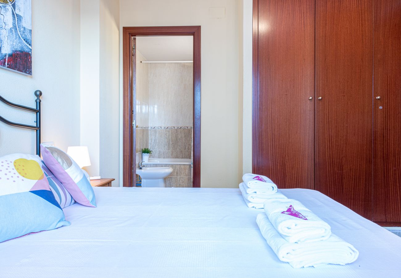 Apartamento en Empuriabrava - 0093-MIRABLAU Apartamento con vista al mar