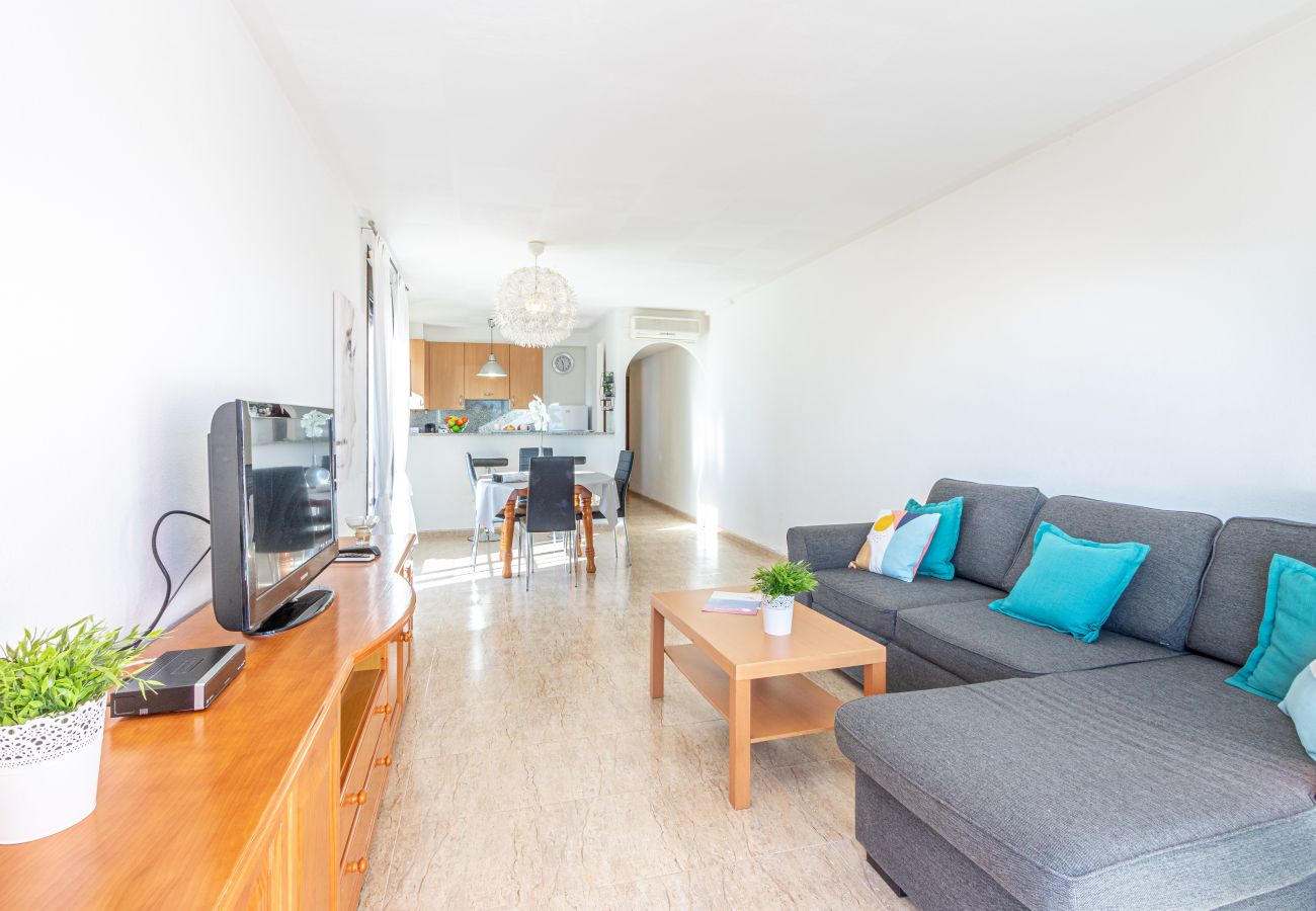 Apartamento en Empuriabrava - 0093-MIRABLAU Apartamento con vista al mar