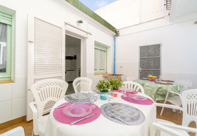 Apartamento en Rosas / Roses - 2026-POETA MARQUINA Apartamento con 4 dormitorios Apartamento en Rosas / Roses - 2026-POETA MARQUINA Apartamento con 4 dormitorios