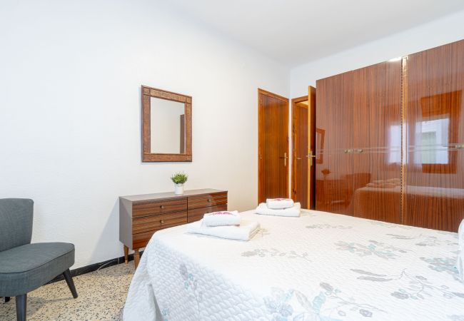 Apartamento en Rosas / Roses - 2026-POETA MARQUINA Apartamento con 4 dormitorios Apartamento en Rosas / Roses - 2026-POETA MARQUINA Apartamento con 4 dormitorios
