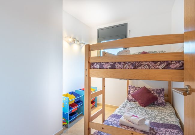 Apartamento en Empuriabrava - 0058-CRISTALL MAR Apartamento con piscina comunitaria Apartamento en Empuriabrava - 0058-CRISTALL MAR Apartamento con piscina comunitaria