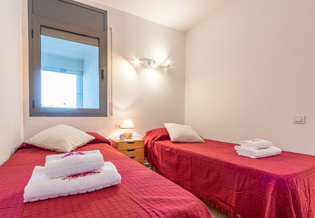 Apartamento en Empuriabrava - 0058-CRISTALL MAR Apartamento con piscina comunitaria Apartamento en Empuriabrava - 0058-CRISTALL MAR Apartamento con piscina comunitaria