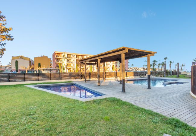 Apartamento en Empuriabrava - 0058-CRISTALL MAR Apartamento con piscina comunitaria Apartamento en Empuriabrava - 0058-CRISTALL MAR Apartamento con piscina comunitaria