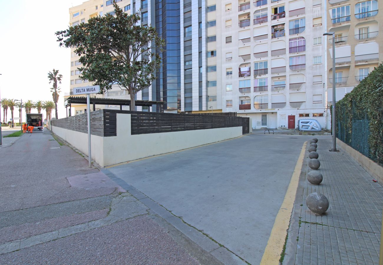 Apartamento en Empuriabrava - 0058-CRISTALL MAR Apartamento con piscina comunitaria