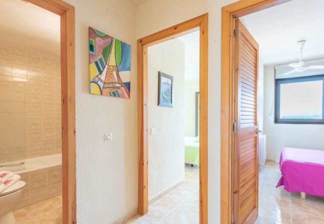 Apartamento en Empuriabrava - 0162-PORT GREC Apartamento con vista al canal y al mar Apartamento en Empuriabrava - 0162-PORT GREC Apartamento con vista al canal y al mar