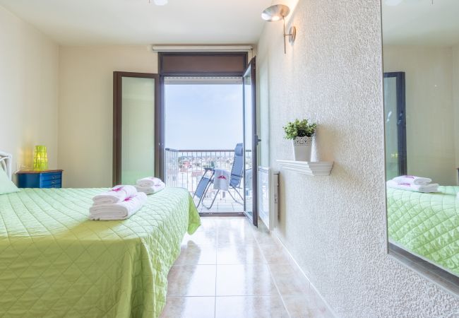 Apartamento en Empuriabrava - 0162-PORT GREC Apartamento con vista al canal y al mar Apartamento en Empuriabrava - 0162-PORT GREC Apartamento con vista al canal y al mar