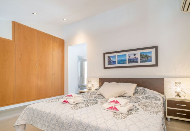 Apartamento en Empuriabrava - 0160-PORT GREC Apartamento con WIFI, Smart TV, vista al canal y al mar Apartamento en Empuriabrava - 0160-PORT GREC Apartamento con WIFI, Smart TV, vista al canal y al mar