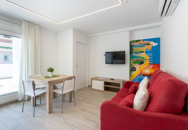 Apartamento en Empuriabrava - 0188-SANT MORI Apartamento con WIFI y gran terraza  Apartamento en Empuriabrava - 0188-SANT MORI Apartamento con WIFI y gran terraza