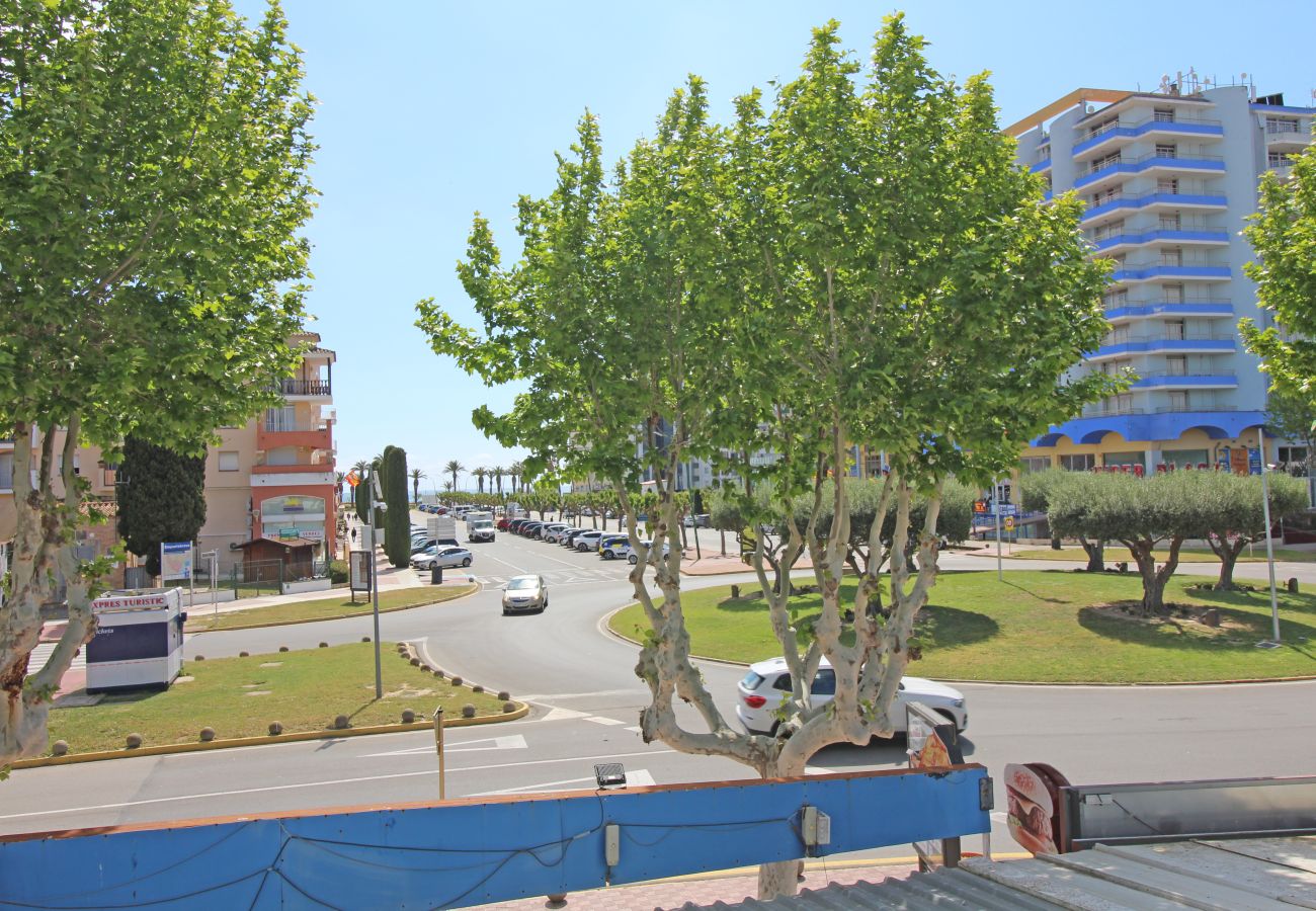 Apartamento en Empuriabrava - 8001-SANT MORI Apartamento cerca de la playa