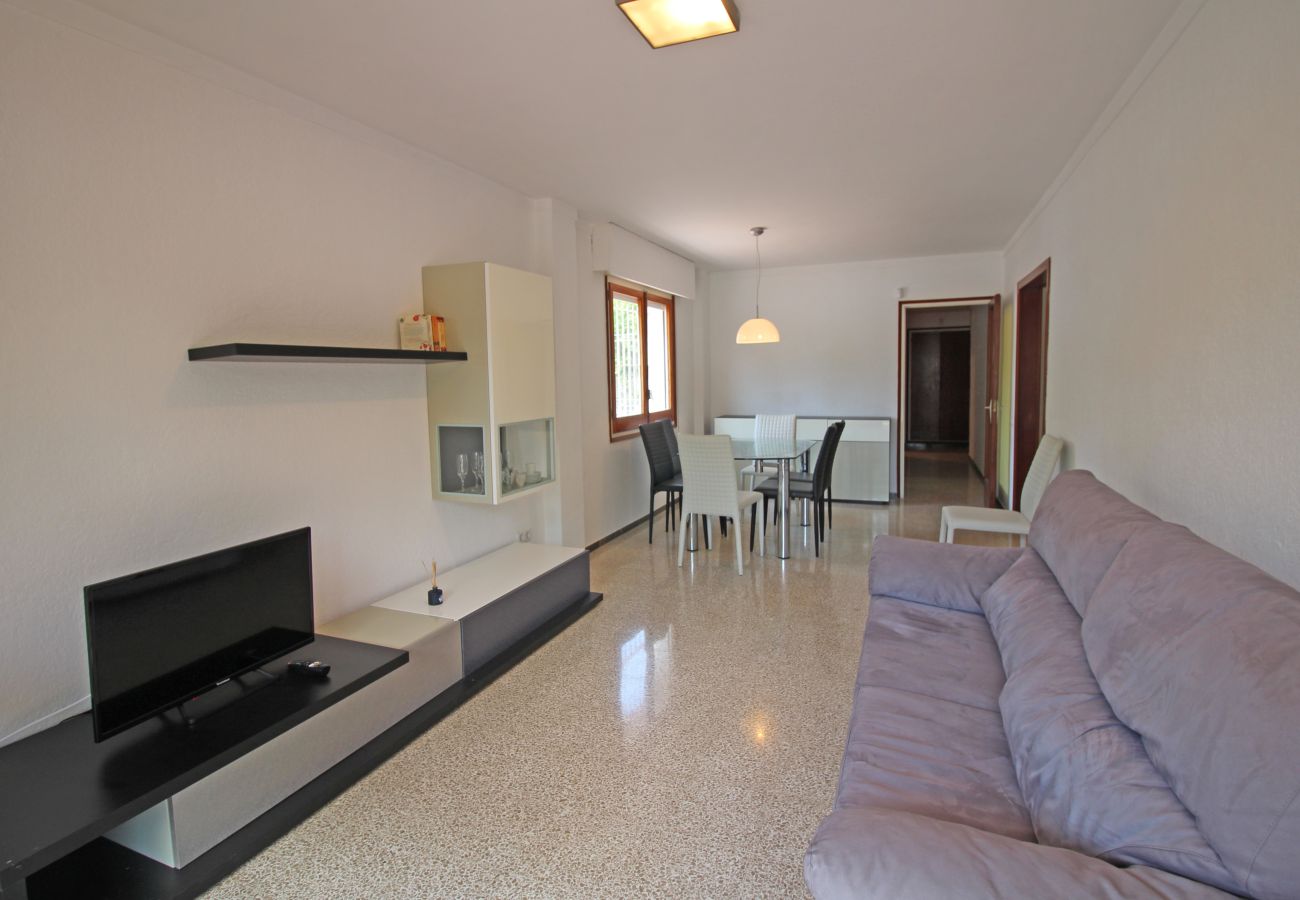 Apartamento en Empuriabrava - 8001-SANT MORI Apartamento cerca de la playa