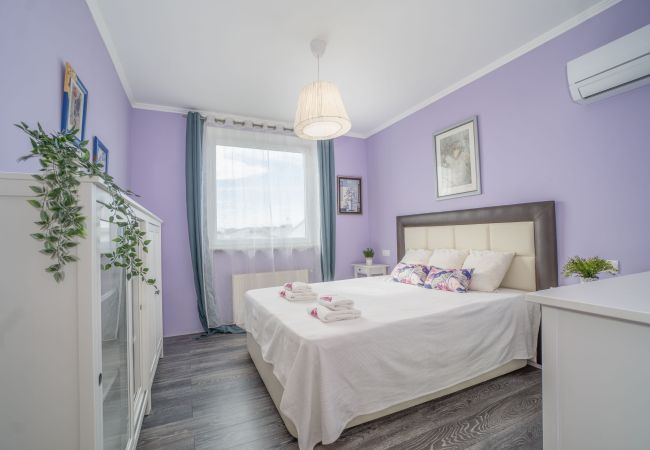 Vil.la en Empuriabrava - 0125-MONTGRI Casa amb piscina privada  i wifi Vil.la en Empuriabrava - 0125-MONTGRI Casa amb piscina privada  i wifi