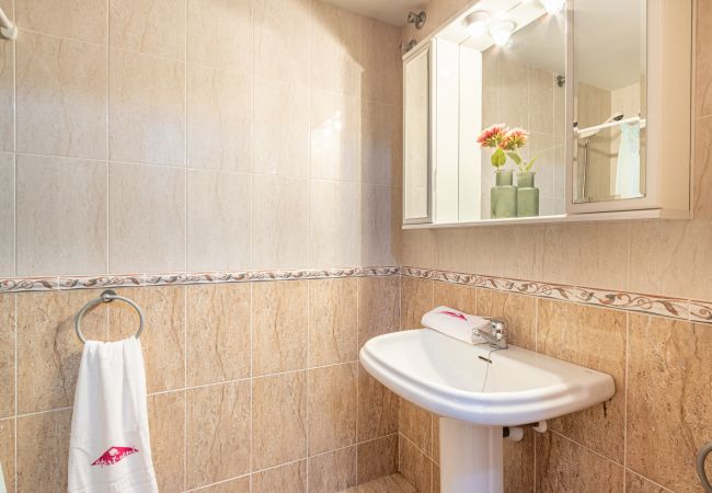 Apartament en Empuriabrava - 0087-MIRABLAU Apartament davant de la platja Apartament en Empuriabrava - 0087-MIRABLAU Apartament davant de la platja