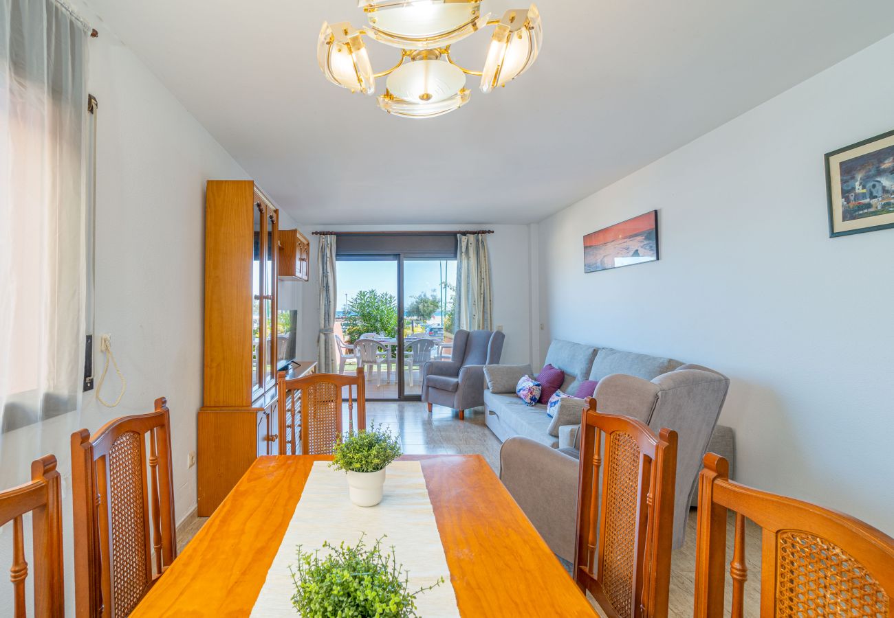 Apartament en Empuriabrava - 0087-MIRABLAU Apartament davant de la platja Apartament en Empuriabrava - 0087-MIRABLAU Apartament davant de la platja