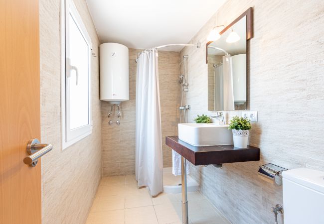 Vil.la en Empuriabrava - 0005-ALBERES Casa amb piscina Vil.la en Empuriabrava - 0005-ALBERES Casa amb piscina