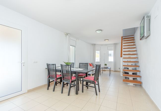 Vil.la en Empuriabrava - 0005-ALBERES Casa amb piscina Vil.la en Empuriabrava - 0005-ALBERES Casa amb piscina