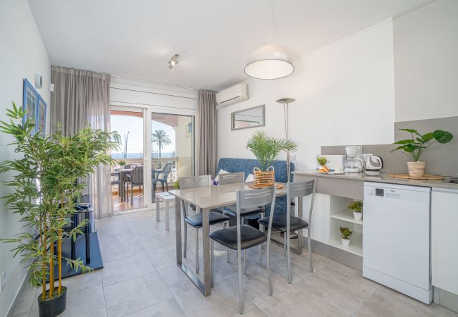 Apartament en Empuriabrava - 0022-BAHIA Apartament davant de la platja amb wifi Apartament en Empuriabrava - 0022-BAHIA Apartament davant de la platja amb wifi