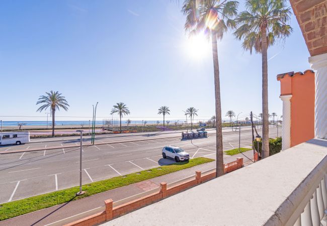 Apartament en Empuriabrava - 0022-BAHIA Apartament davant de la platja amb wifi Apartament en Empuriabrava - 0022-BAHIA Apartament davant de la platja amb wifi