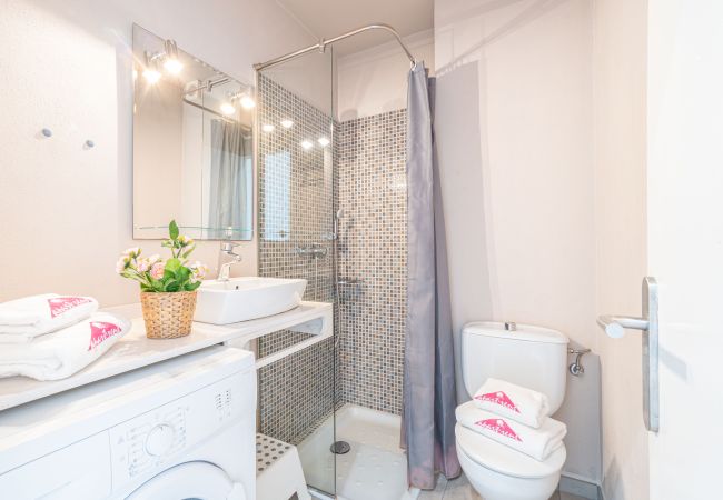 Apartament en Empuriabrava - 0023-BAHIA Apartament davant de la platja amb wifi Apartament en Empuriabrava - 0023-BAHIA Apartament davant de la platja amb wifi