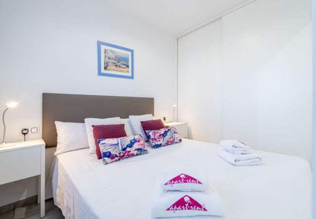 Apartament en Empuriabrava - 0023-BAHIA Apartament davant de la platja amb wifi Apartament en Empuriabrava - 0023-BAHIA Apartament davant de la platja amb wifi