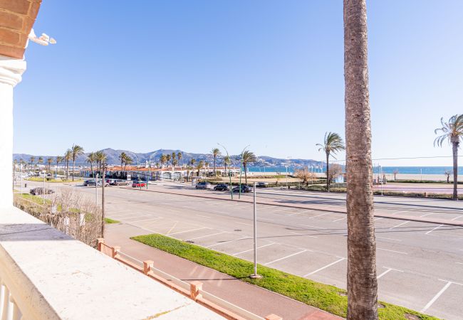 Apartament en Empuriabrava - 0020-BAHIA Apartament davant de la platja amb wifi Apartament en Empuriabrava - 0020-BAHIA Apartament davant de la platja amb wifi