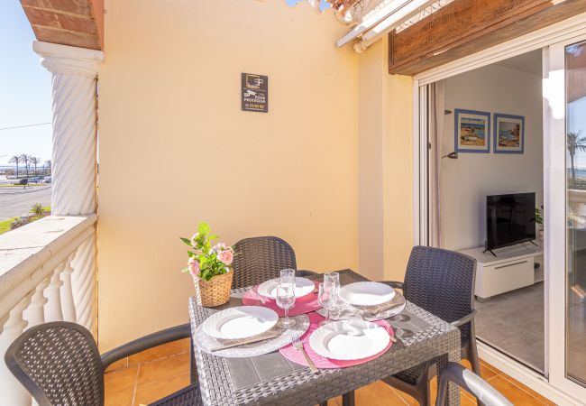 Apartament en Empuriabrava - 0020-BAHIA Apartament davant de la platja amb wifi Apartament en Empuriabrava - 0020-BAHIA Apartament davant de la platja amb wifi