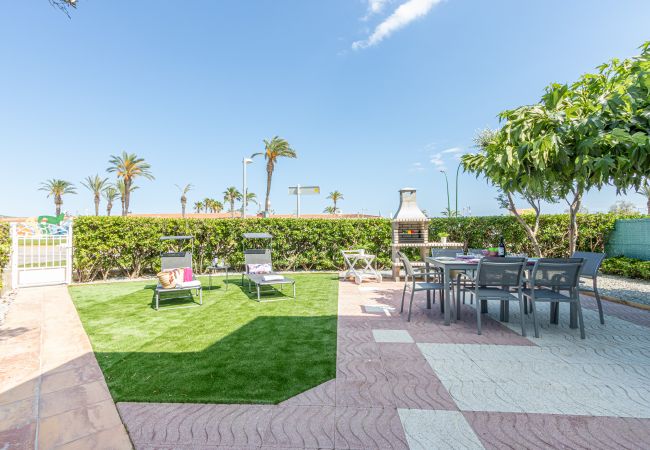 Apartament en Empuriabrava - 0025-BAHIA Apartament davant de la platja amb garatge Apartament en Empuriabrava - 0025-BAHIA Apartament davant de la platja amb garatge