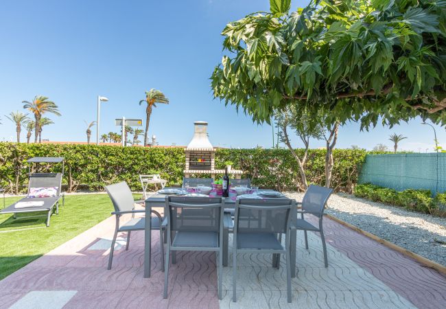 Apartament en Empuriabrava - 0025-BAHIA Apartament davant de la platja amb garatge Apartament en Empuriabrava - 0025-BAHIA Apartament davant de la platja amb garatge