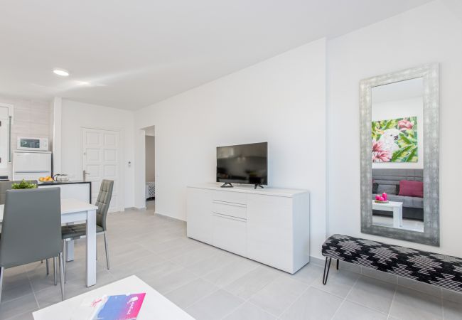 Apartament en Empuriabrava - 0025-BAHIA Apartament davant de la platja amb garatge Apartament en Empuriabrava - 0025-BAHIA Apartament davant de la platja amb garatge