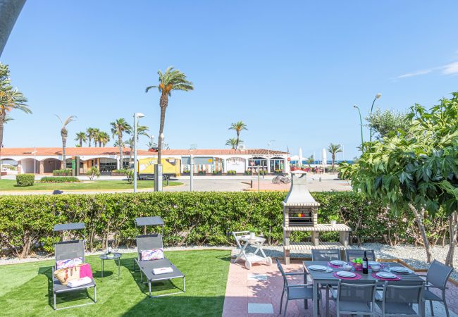 Apartament en Empuriabrava - 0025-BAHIA Apartament davant de la platja amb garatge Apartament en Empuriabrava - 0025-BAHIA Apartament davant de la platja amb garatge