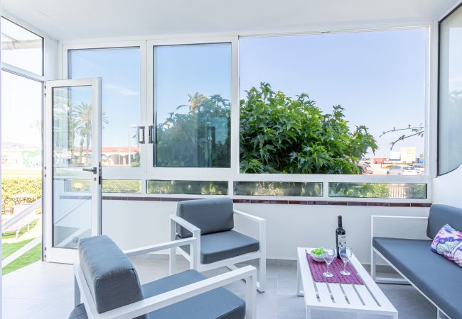 Apartament en Empuriabrava - 0025-BAHIA Apartament davant de la platja amb garatge Apartament en Empuriabrava - 0025-BAHIA Apartament davant de la platja amb garatge