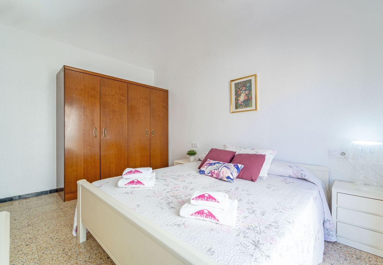 Apartament en Rosas / Roses - 2025-POETA MARQUINA Apartament amb 3 dormitoris