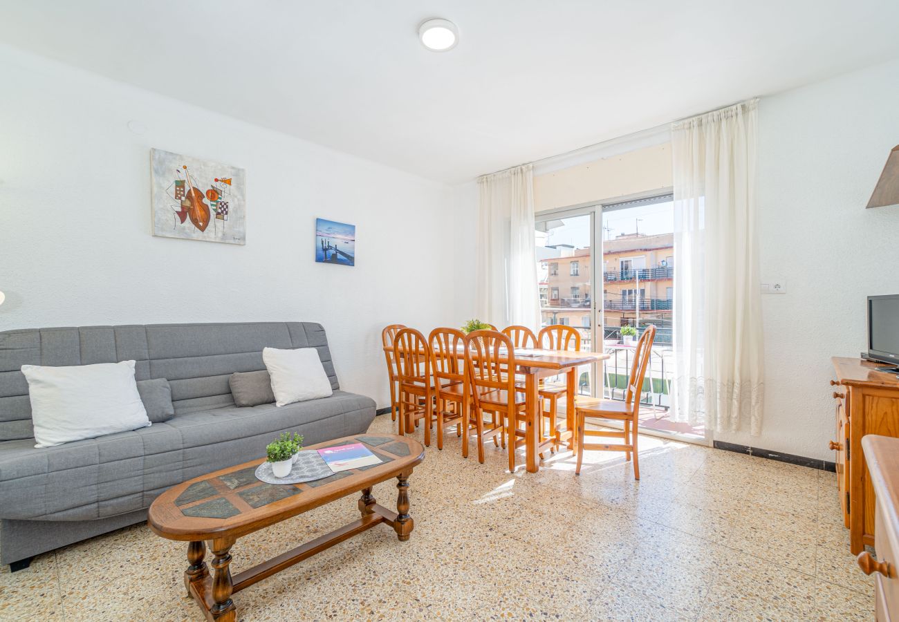 Apartament en Rosas / Roses - 2025-POETA MARQUINA Apartament amb 3 dormitoris