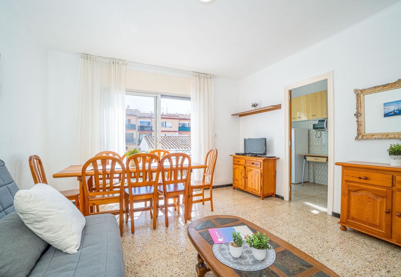 Apartament en Rosas / Roses - 2025-POETA MARQUINA Apartament amb 3 dormitoris