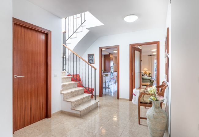 Vil.la en Empuriabrava - 0109-PANI Casa al canal amb piscina i amarratge Vil.la en Empuriabrava - 0109-PANI Casa al canal amb piscina i amarratge