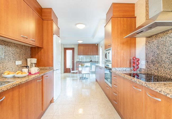 Vil.la en Empuriabrava - 0109-PANI Casa al canal amb piscina i amarratge Vil.la en Empuriabrava - 0109-PANI Casa al canal amb piscina i amarratge