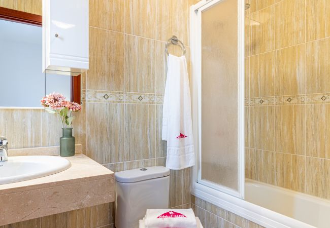 Vil.la en Empuriabrava - 0109-PANI Casa al canal amb piscina i amarratge Vil.la en Empuriabrava - 0109-PANI Casa al canal amb piscina i amarratge