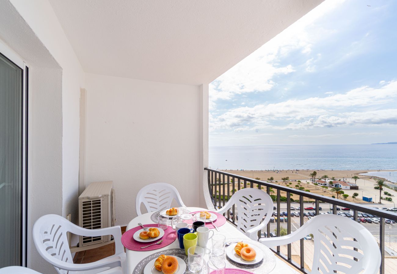 Apartament en Empuriabrava - 0186-SAN LUIS Apartament amb vistes al mar