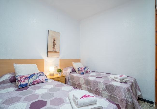 Apartament en Rosas / Roses - 2026-POETA MARQUINA Apartament amb 4 dormitoris Apartament en Rosas / Roses - 2026-POETA MARQUINA Apartament amb 4 dormitoris