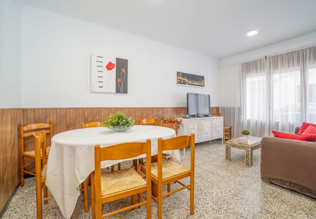 Apartament en Rosas / Roses - 2026-POETA MARQUINA Apartament amb 4 dormitoris Apartament en Rosas / Roses - 2026-POETA MARQUINA Apartament amb 4 dormitoris