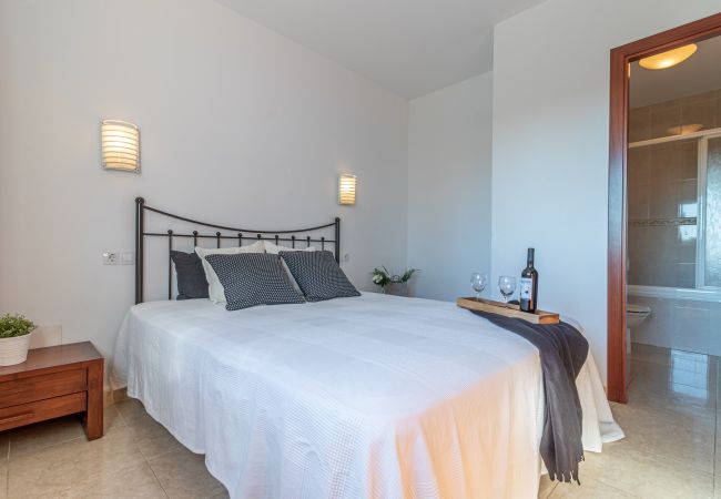 Vil.la en Empuriabrava - 0145-PANI Casa al canal amb piscina i amarratge Vil.la en Empuriabrava - 0145-PANI Casa al canal amb piscina i amarratge