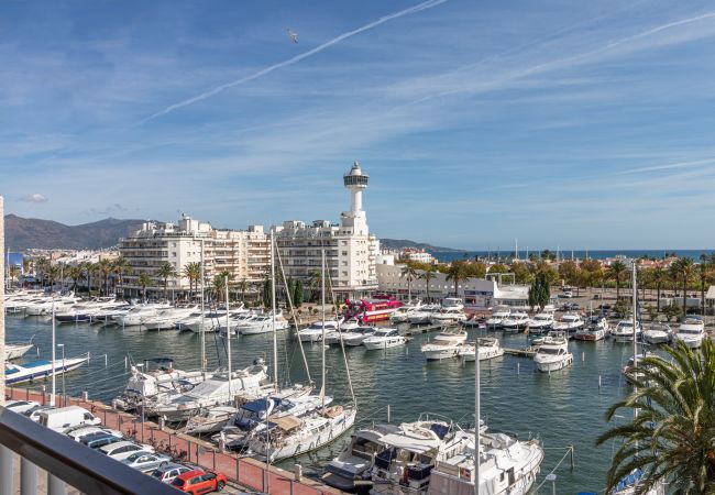 Apartament en Empuriabrava - 0175-PORT GREC Apartament amb WIFI, vistes al canal i al mar Apartament en Empuriabrava - 0175-PORT GREC Apartament amb WIFI, vistes al canal i al mar