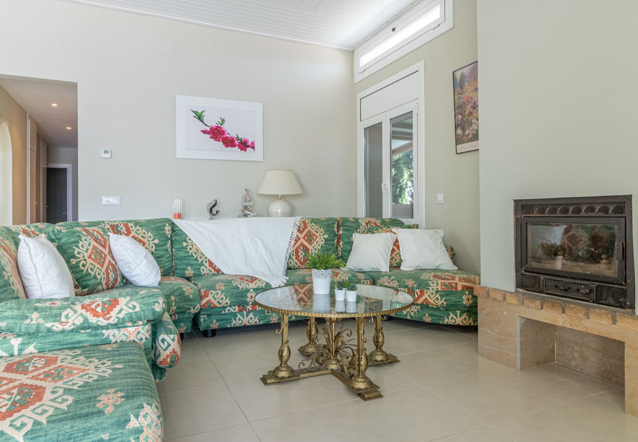 Vil.la en Empuriabrava - 0141-PANI Casa al canal amb piscina i amarratge