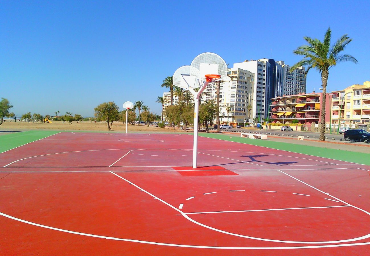 Apartament en Empuriabrava - 0139-ONADA Apartament amb vistes al canal