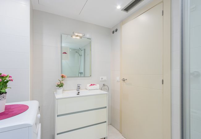 Apartament en Rosas / Roses - 2004-FRANCESC MACIA Apartament amb wifi a prop de la platja Apartament en Rosas / Roses - 2004-FRANCESC MACIA Apartament amb wifi a prop de la platja