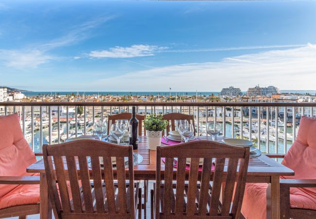 Apartament en Empuriabrava - 0172-PORT GREC Apartament amb vistes al canal i al mar  Apartament en Empuriabrava - 0172-PORT GREC Apartament amb vistes al canal i al mar